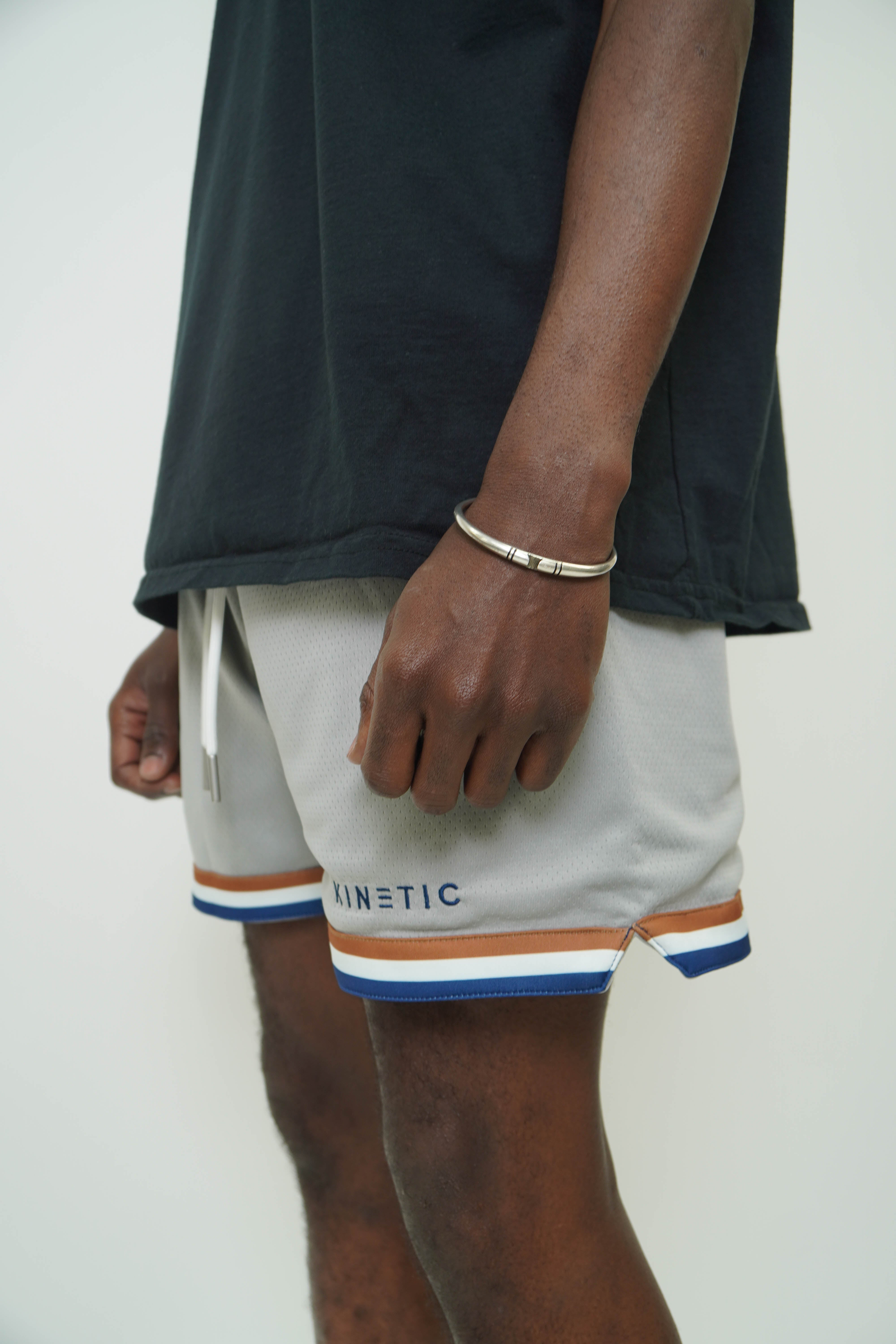 Grey Scale Active Short